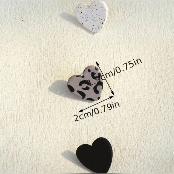 Acrylic Heart Earrings - Picture 2 of 4